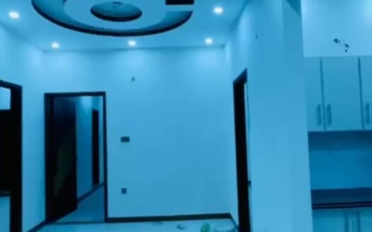 🏠 Spacious 3-Bed Apartment for Sale – PECHS