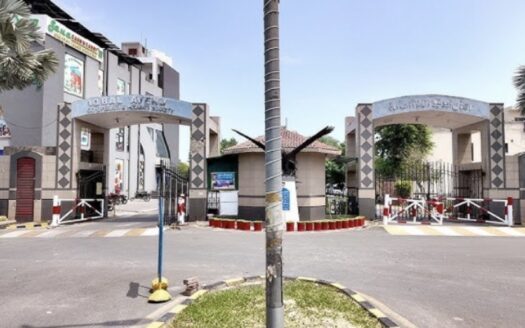 1 Kanal Prime Plot in IQBAl Avenue Phase 3 | direct owner deal | Near Main Boulevard | All Clear Documents