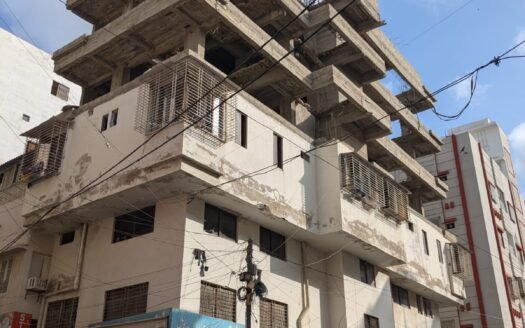 Central Commercial Area Building for Sale – Prime Location with Excellent Yield